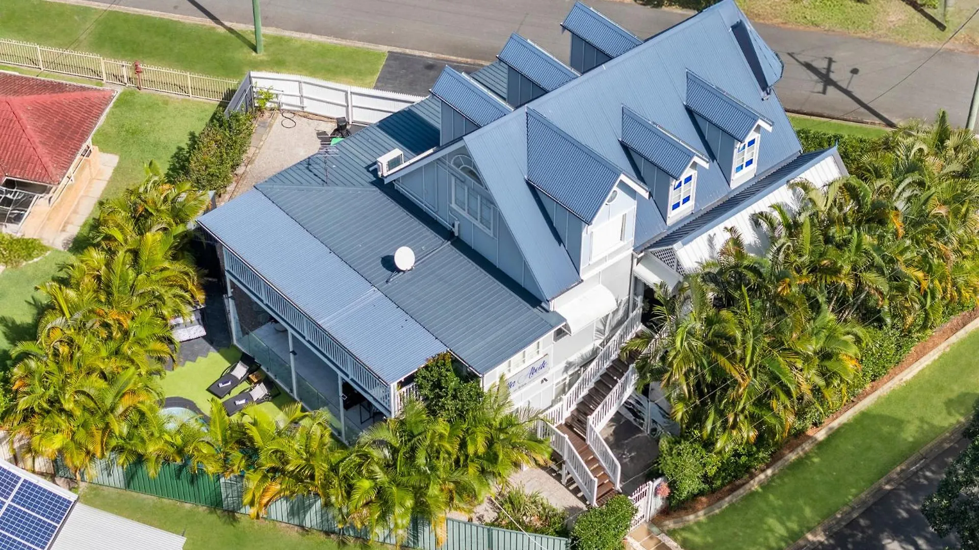 Apartment Ferienwohnung Bella Abode On Bribie - Loft With Pool Bongaree